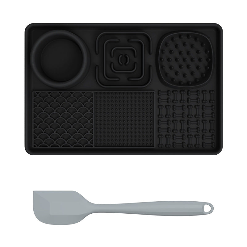 Pet Licking Mat Pet Feeding Bowl Silicone Slow Feeder - Black